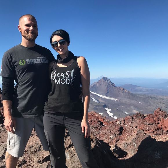 Meet your Posher, Karrame - Picture 1 of 1